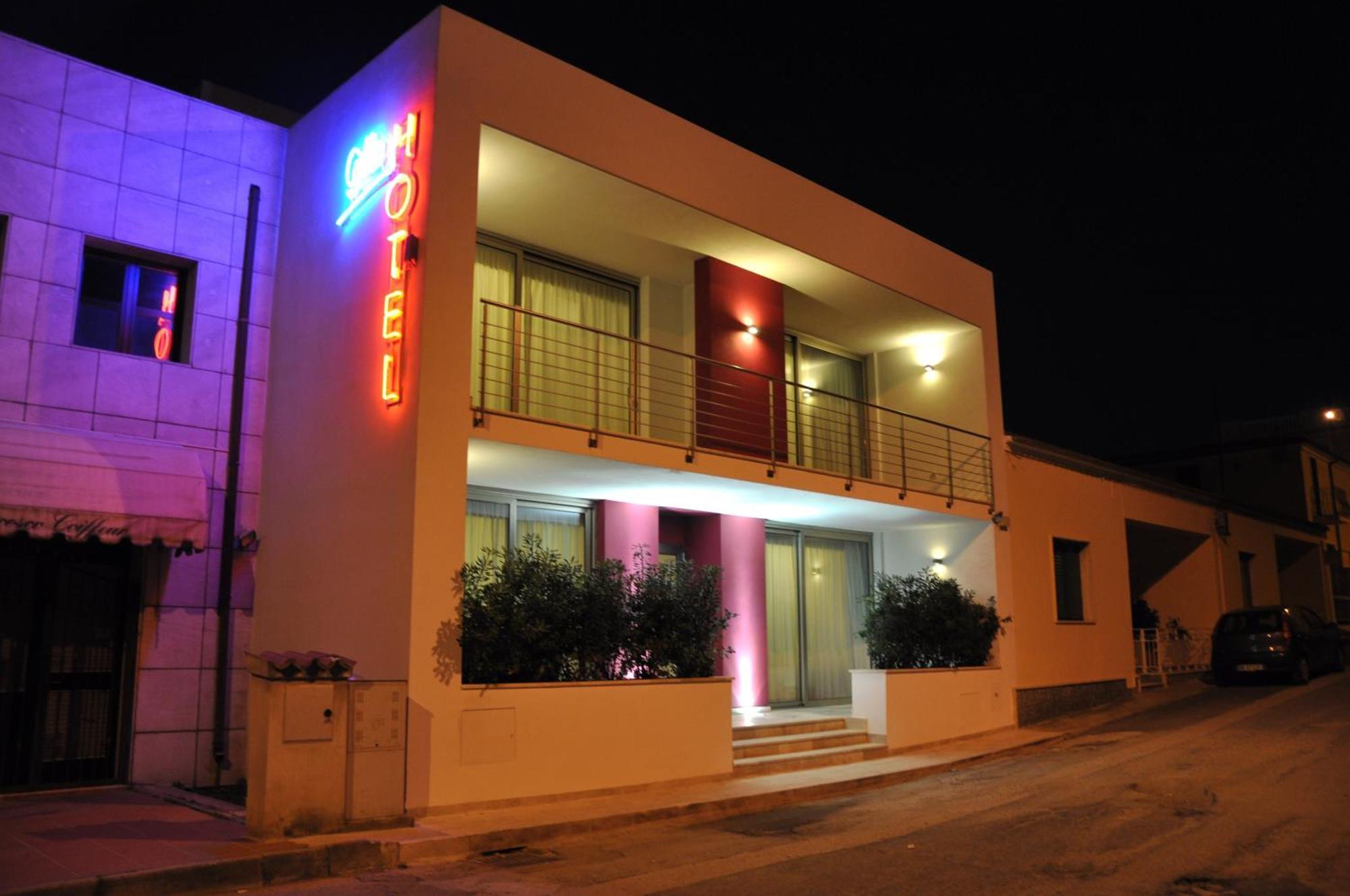 Gil'S Hotel Olbia Zewnętrze zdjęcie